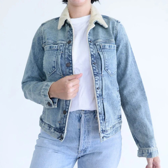 Gap Light Blue Button Up with Sherpa Collar Denim  Jean Jacket Coat XS - Picture 2 of 13